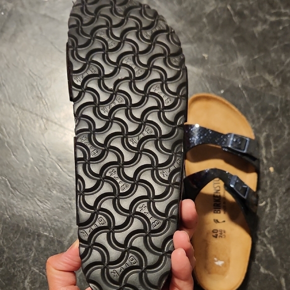 Birkenstock Black Flats - Picture 2 of 3